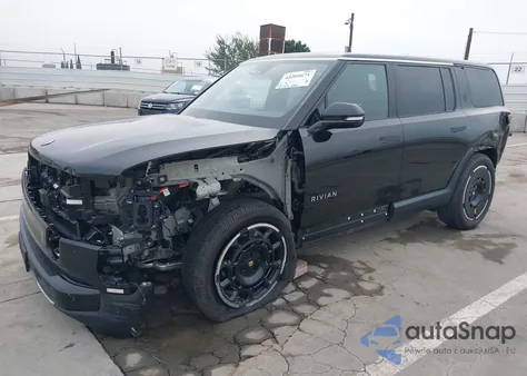 2025 Rivian R1S Adventure Dual Motor Large Pack/Adventure Dual Motor Max Pack z USA, uszkodzony, nr VIN 7PDSGBBA5SN046508